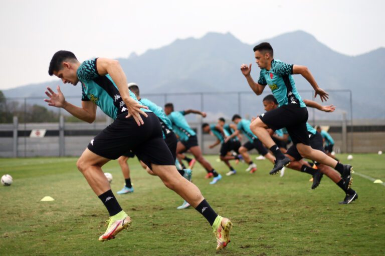 Vasco segue focado nos treinos visando o jogo contra o Londrina