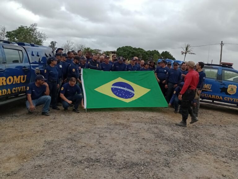 Agentes da Guarda Municipal de Linhares concluem curso de porte de arma letal