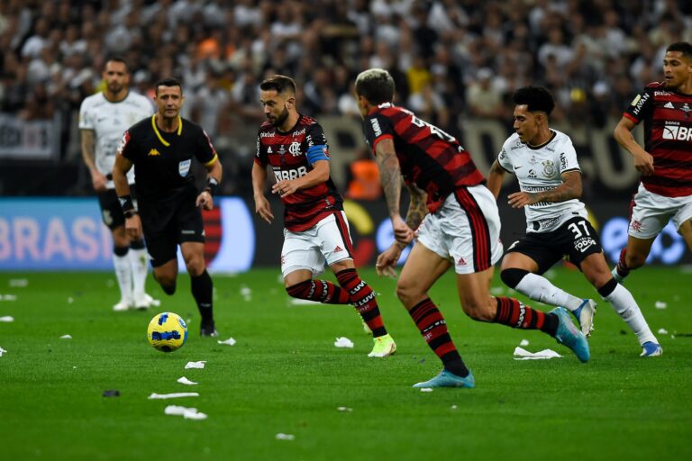 Corinthians notifica CBF por conduta da arbitragem na Copa do Brasil: “Inconformismo”