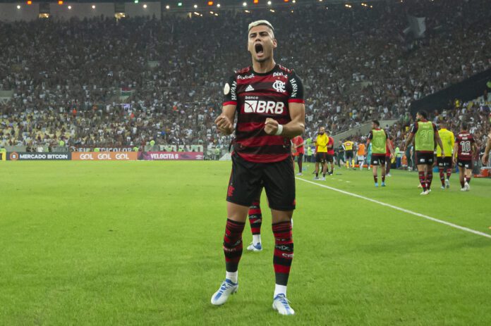 No Fulham, Andreas Pereira celebra título do Flamengo na Copa do Brasil