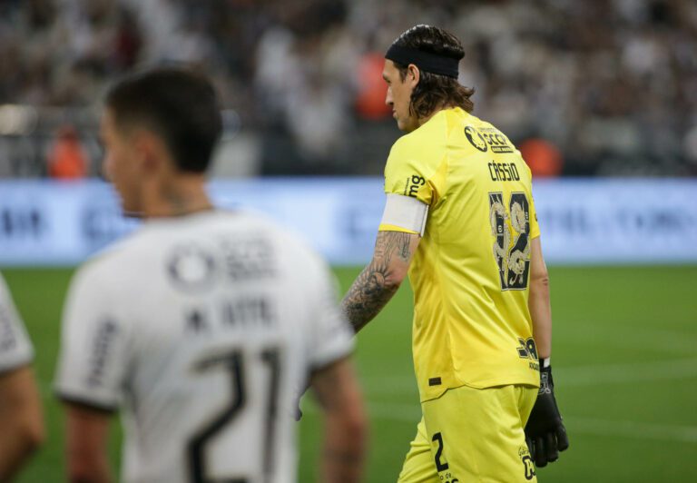 Análise: Corinthians precisa deixar o passado para trás e jogar o presente com olhos em 2023