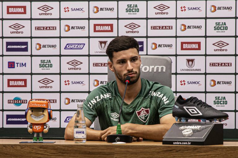 Martinelli aprova nova formação do Fluminense: “Um pouco mais de liberdade”