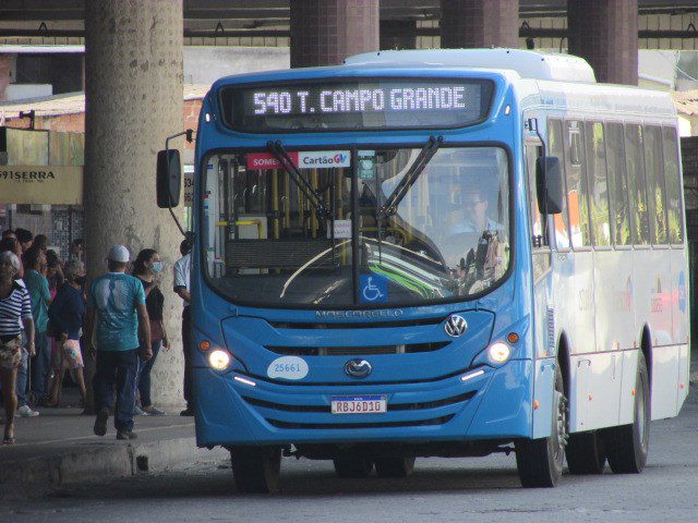 Ceturb-ES reforça oferta de ônibus para Dia de Finados