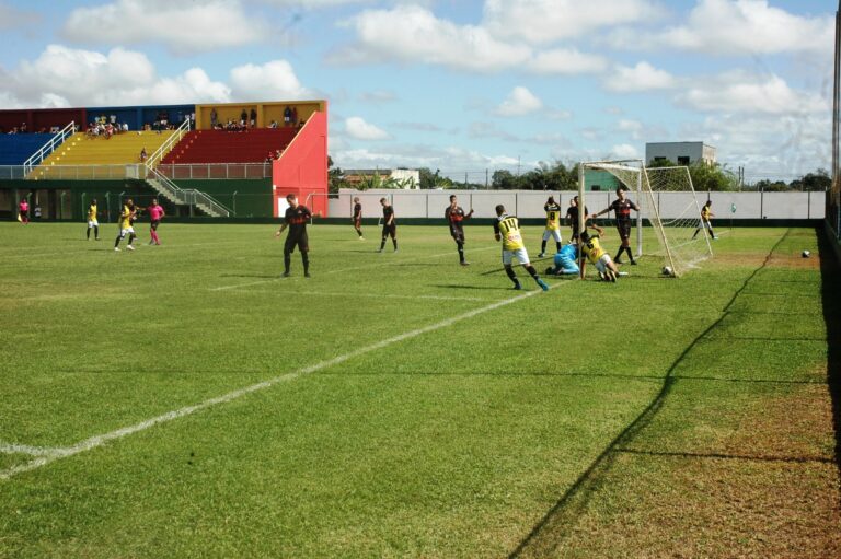 VILA NOVA E BORUSSIA GARANTEM VAGA NAS SEMIFINAIS DO MUNICIPAL DE FUTEBOL AMADOR 2022