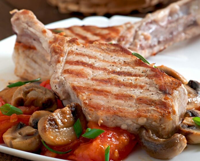 Carne suína com osso e açúcar estão mais baratos nos supermercados de Linhares
