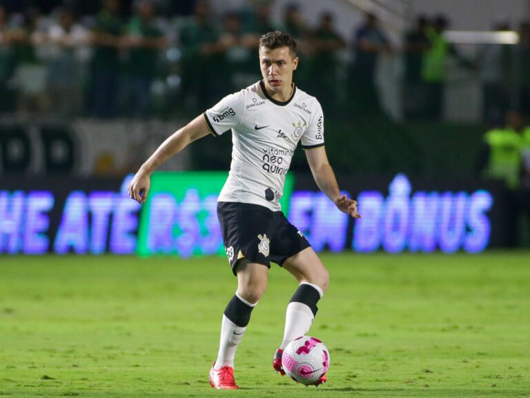 Dois atletas do Corinthians entram na mira do Vasco para 2023