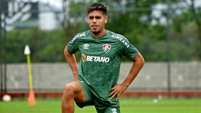 Diniz admite fase difícil no Fluminense após saída de Nonato: “Fiz de tudo para ele ficar”