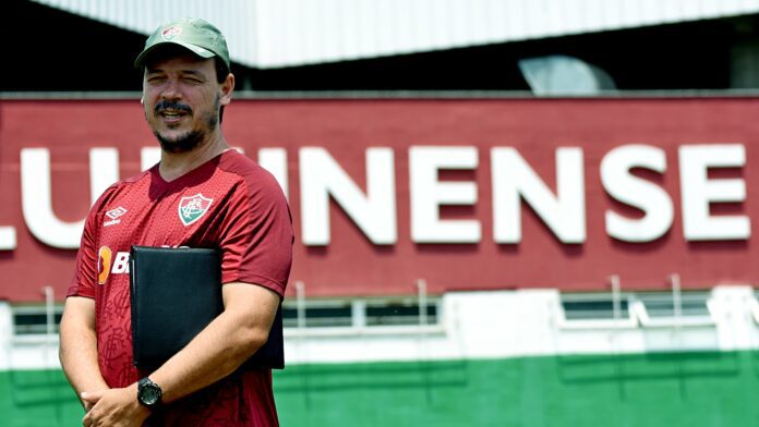 Diniz faz avaliação do trabalho no Fluminense: “Tivemos mais acertos do que erros”