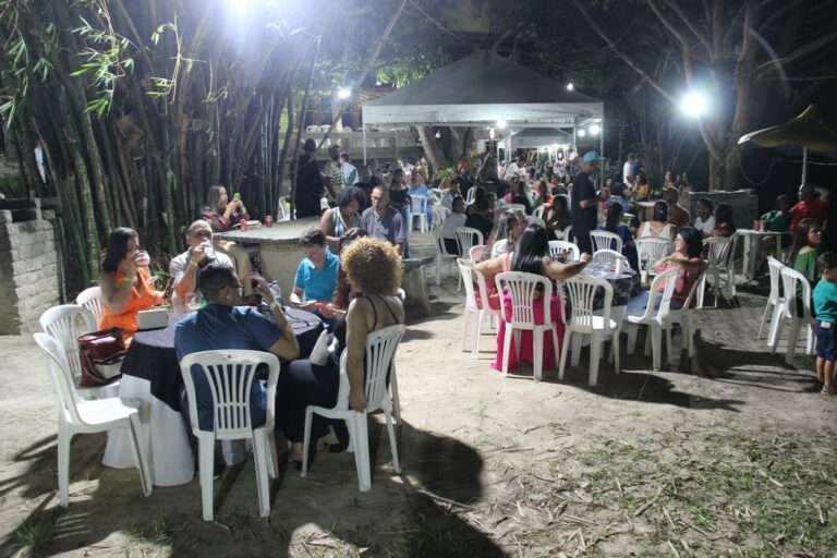 Mais de mil pessoas curtiram a Festa do  Servidor, no Pesque Pague Municipal