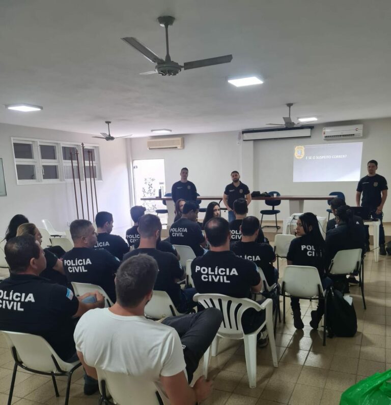 Policiais Civis da 13ª Regional de Aracruz participam de Curso de Técnicas Operacionais
