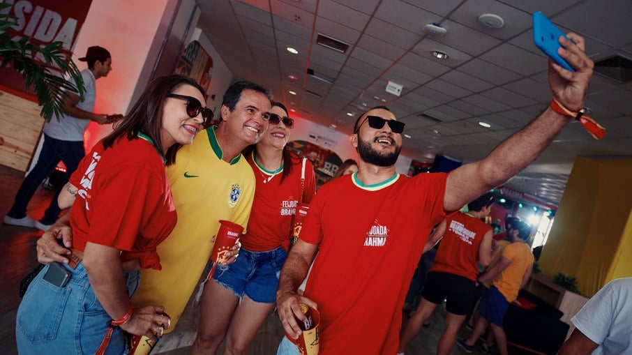 Feijoada da Brahma abre Carnatal 2022 com show de Nattan e Ávine Vinny Feijoada da Brahma abre Carnatal 2022 com show de Nattan e Ávine Vinny