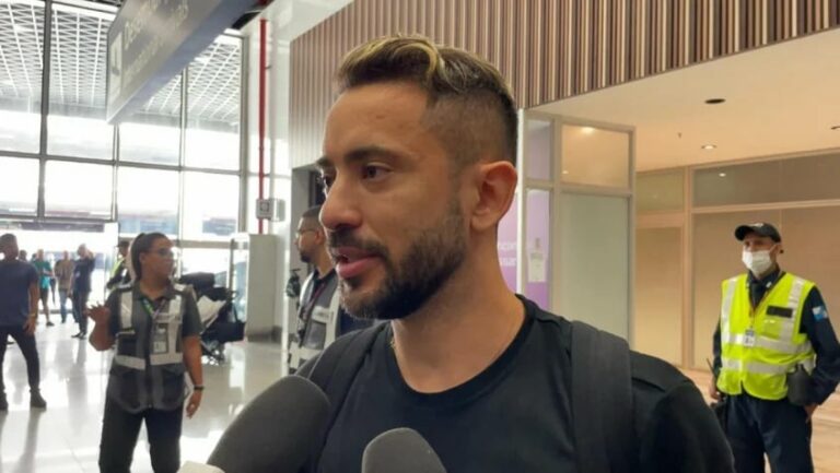 Em desembarque, Éverton Ribeiro fala sobre troca de treinadores no Flamengo: “Esperando de portas abertas”