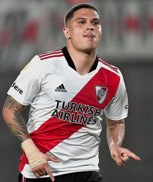 Flamengo pode contratar meia colombiano Juan Quintero, do River Plate