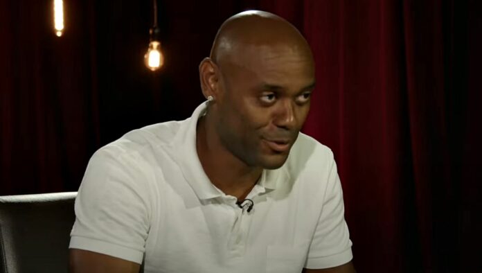Vagner Love elogia a Fiel e diz que torcida do Flamengo é boa “quando está ganhando”