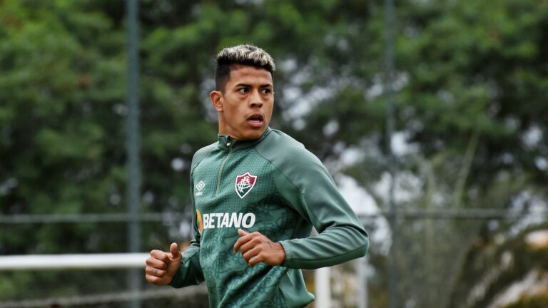 Fluminense finaliza venda de Matheus Martins a Udinese, da Itália
