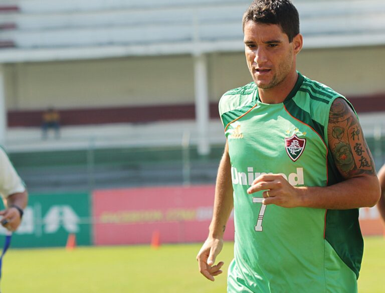 Thiago Neves revela desejo de se aposentar no Fluminense: “É o meu sonho”