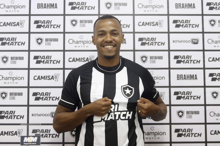 Apresentado no Botafogo, Marlon Freitas destaca versatilidade no meio