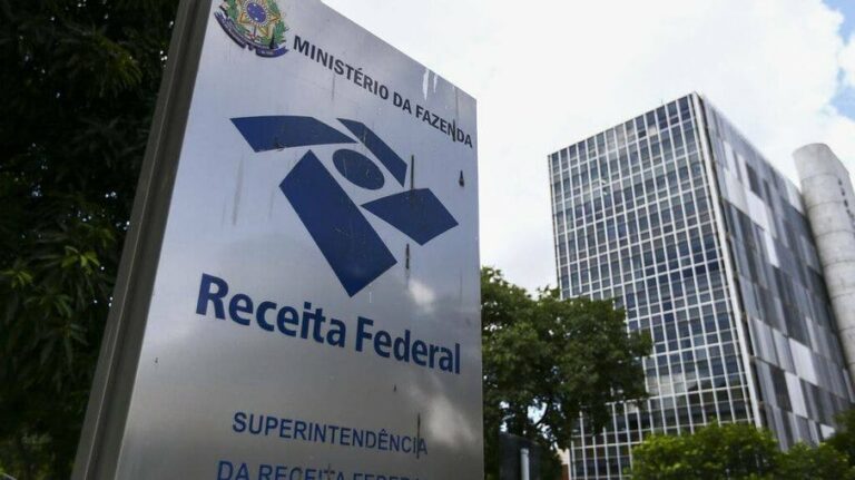 Governo prorroga inscrições do concurso da Receita