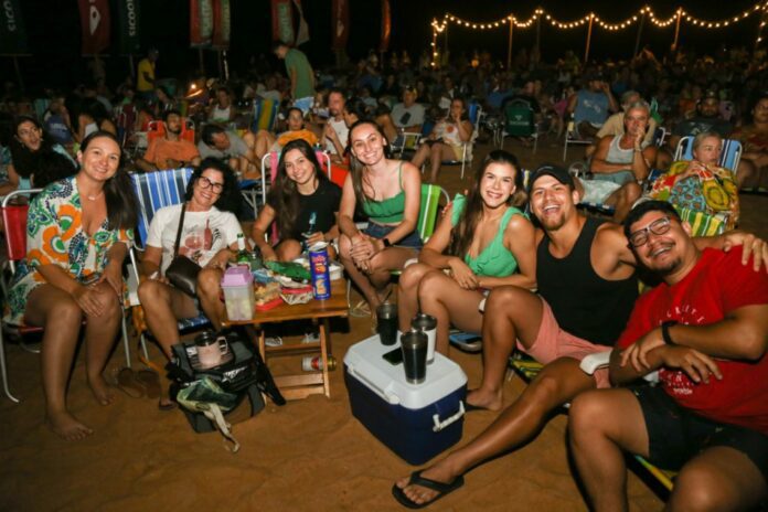 Estação Pontal reúne mais de 3 mil pessoas no primeiro dia de evento no Pontal do Ipiranga   		