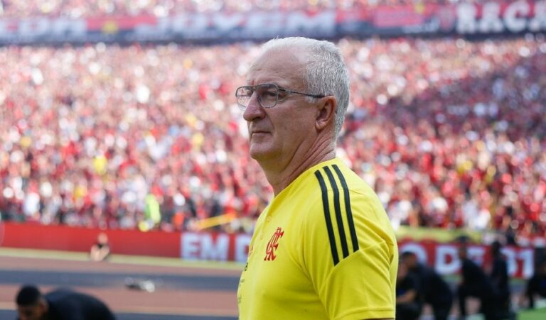 Flamengo divulga despedida oficial a Dorival Júnior