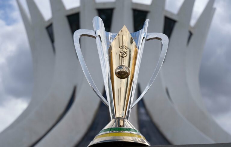 Supercopa do Brasil entre Palmeiras e Flamengo terá premiação recorde