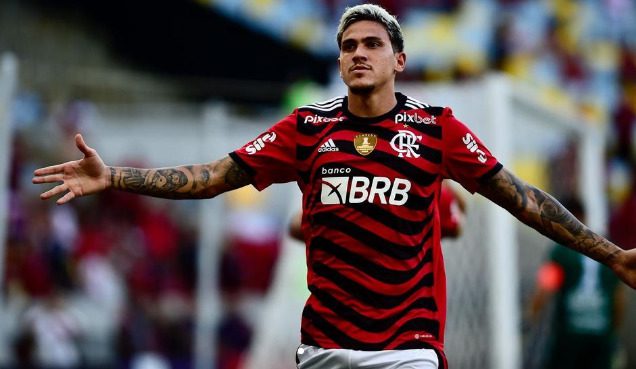 Vítor Pereira admite preocupação com condicionamento de Pedro no Flamengo