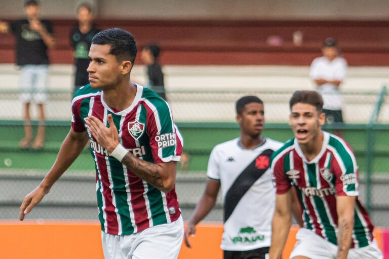 Fluminense está perto de negociar atacante da base com o Porto