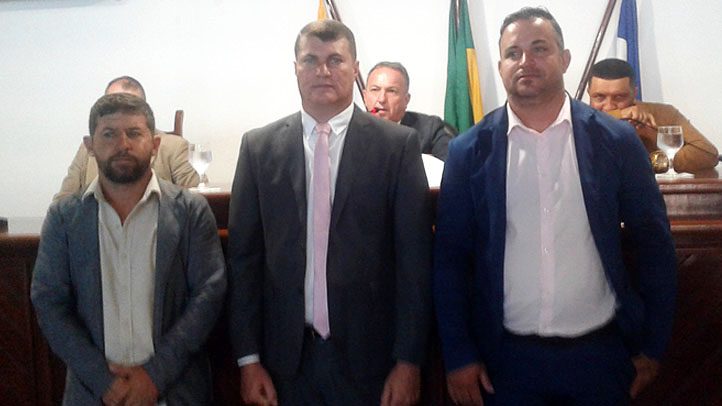 Marataízes: Nova Mesa Diretora da Câmara de Vereadores toma posse e assume o comando para o Biênio 2023/2024
