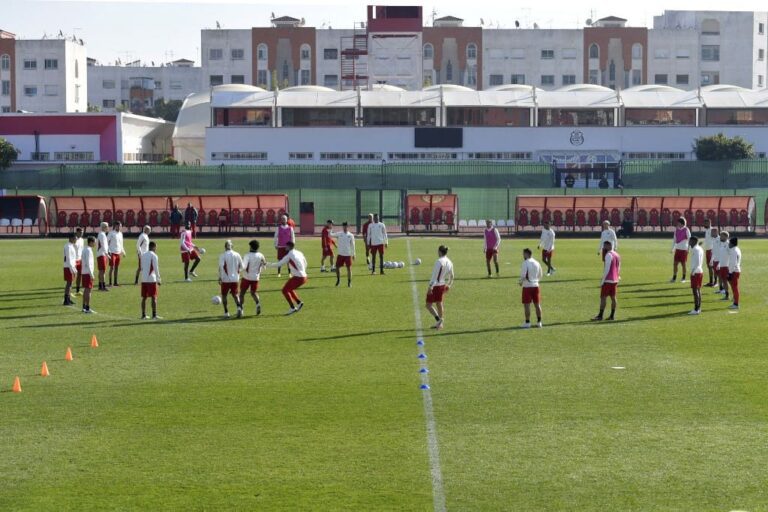 Para Cicinho, seria “normal” o Flamengo ser eliminado pelo Al-Hilal