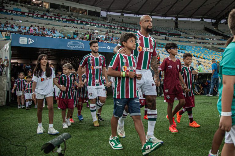 Duelo entre Fluminense e Bangu será disputado no Estádio Mané Garrincha