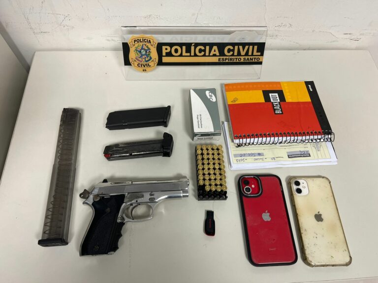 Polícia Civil prende homem e apreende armas durante operação em Cariacica