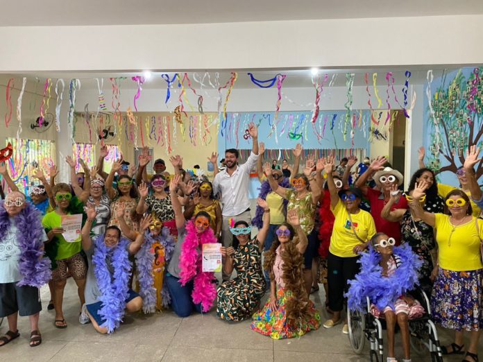 Secretaria Municipal de Assistência Social, promove “Baile de Carnaval” no Centro de Convivência do Idoso (CCI)