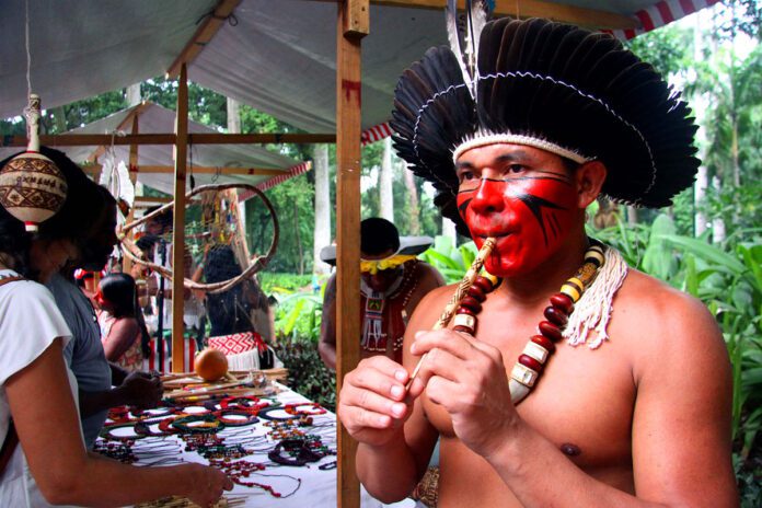 Desafios de indígenas em pauta na Tribuna Popular