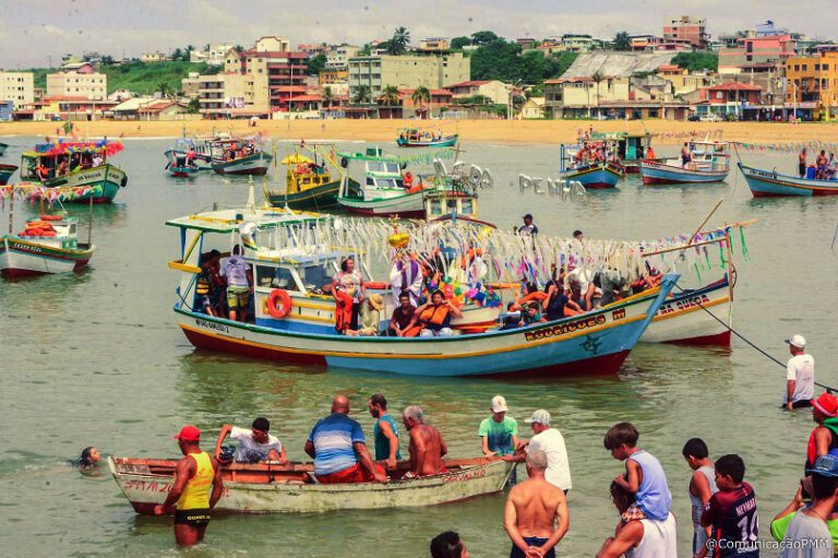 Marataízes: Festa das Canoas 2023 completa 113 anos com ampla programação cultural e religiosa. Confira!