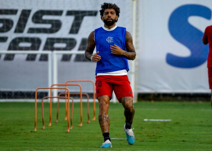 Flamengo se reapresenta e inicia preparação para pegar o Vasco pelo Carioca
