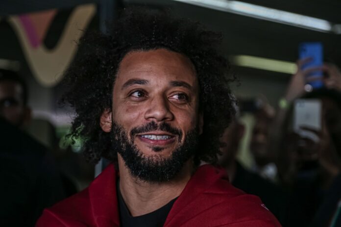 Marcelo é regularizado e pode reforçar Fluminense no Carioca