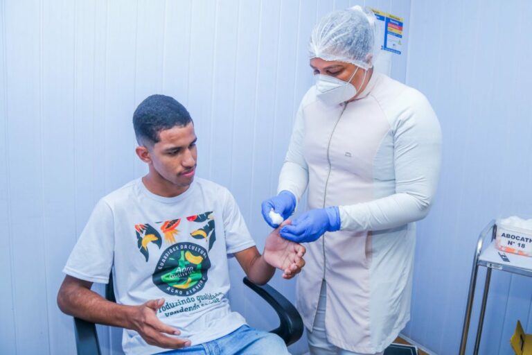 Mais de 40% dos testes rápidos para dengue realizados em Linhares são positivos   		
