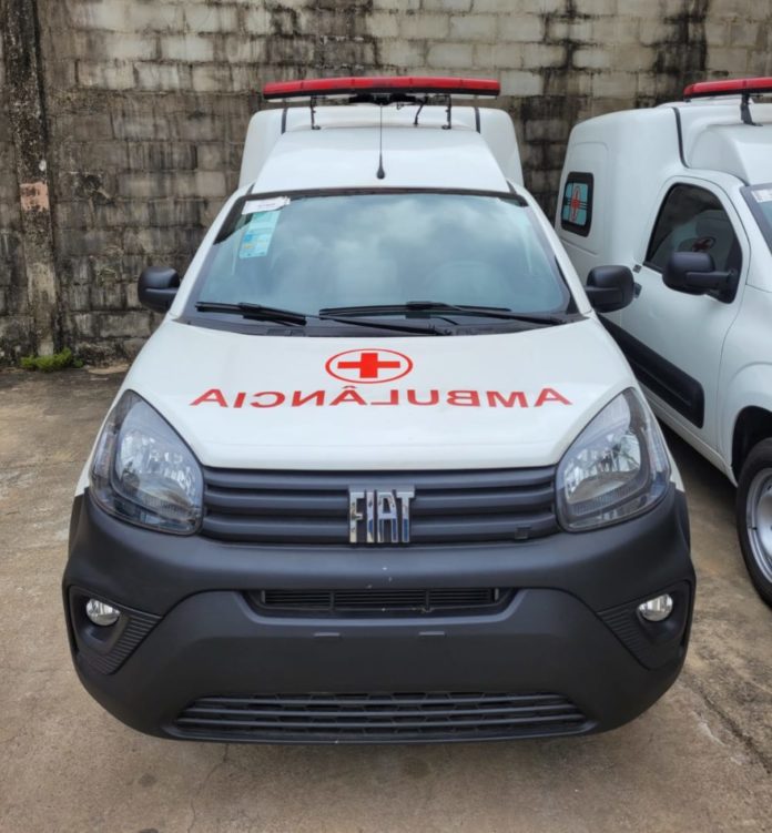 Novas ambulâncias e veículo reforçam frota da Saúde em Nova Venécia