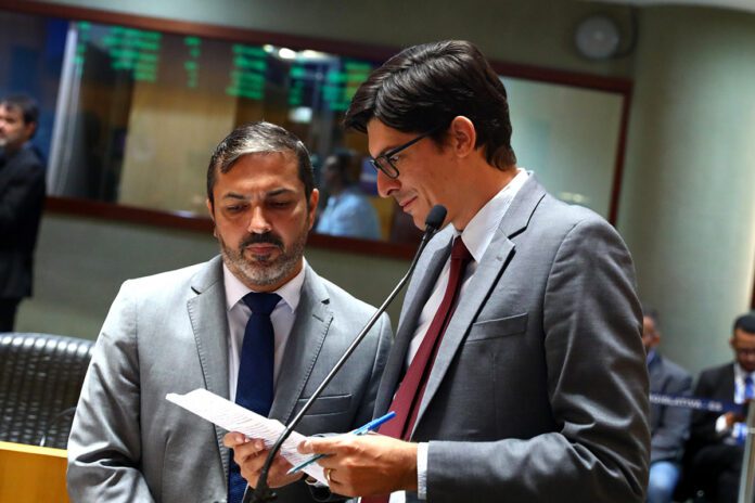PL que prevê câmeras em escolas gera debate 