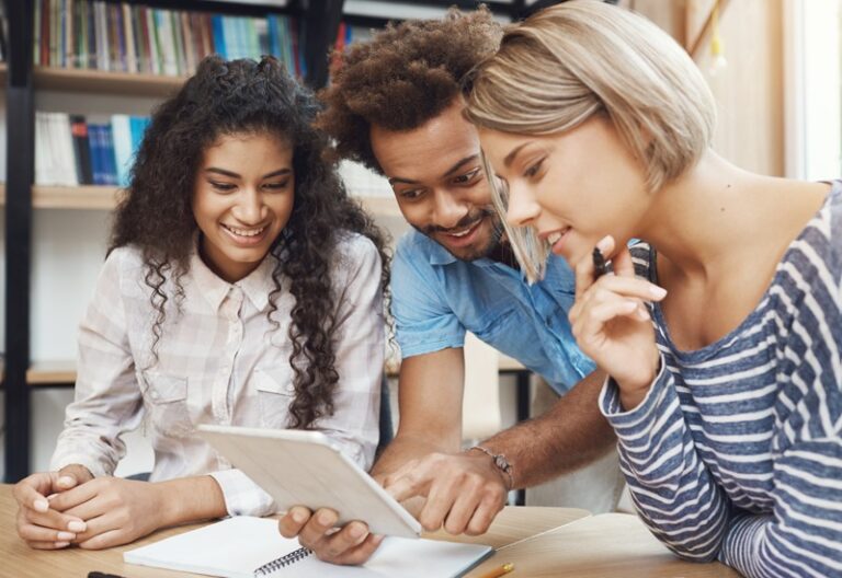 PÓS-GRADUAÇÃO PARA ESTUDANTES DE COLATINA