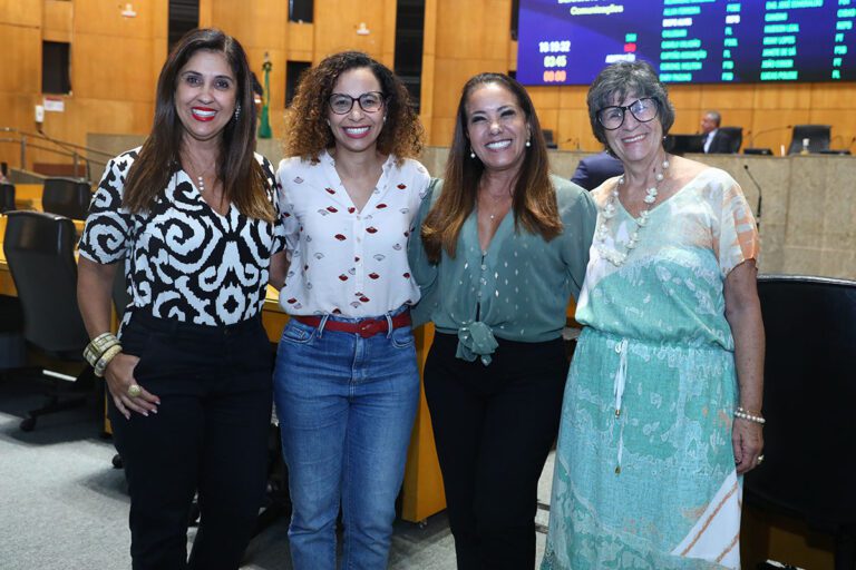 Força feminina presente na Assembleia Legislativa – Notícias da ALES