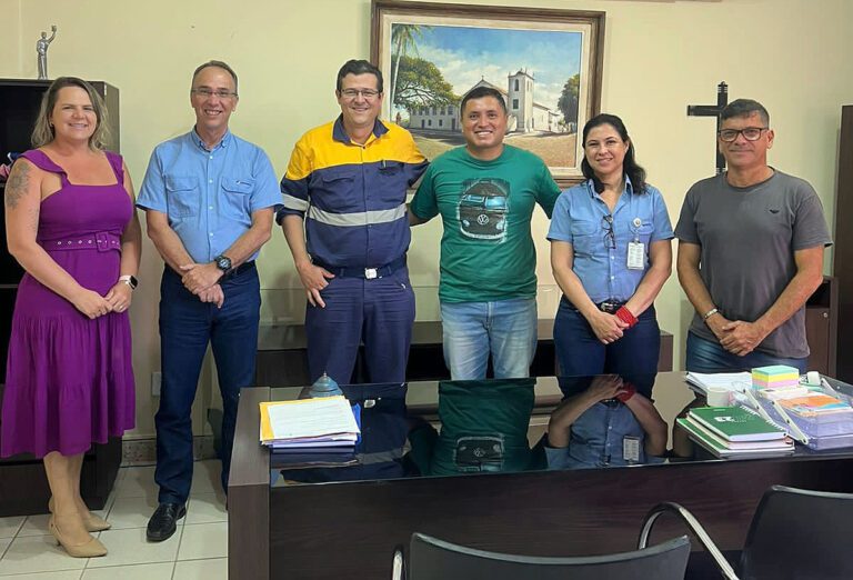 Anchieta: Presidente da Câmara recebe visita de representantes da Samarco