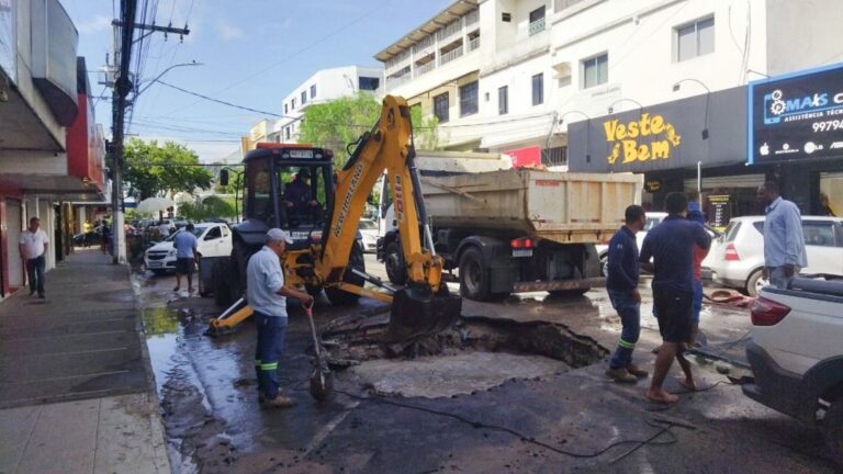 Abastecimento de água é interrompido nos bairros Centro, Aviso e Araçá devido a rompimento de rede   		