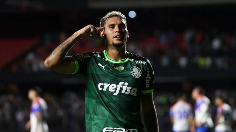 Com mudanças e Navarro titular, Palmeiras está escalado para enfrentar o Vasco; confira
