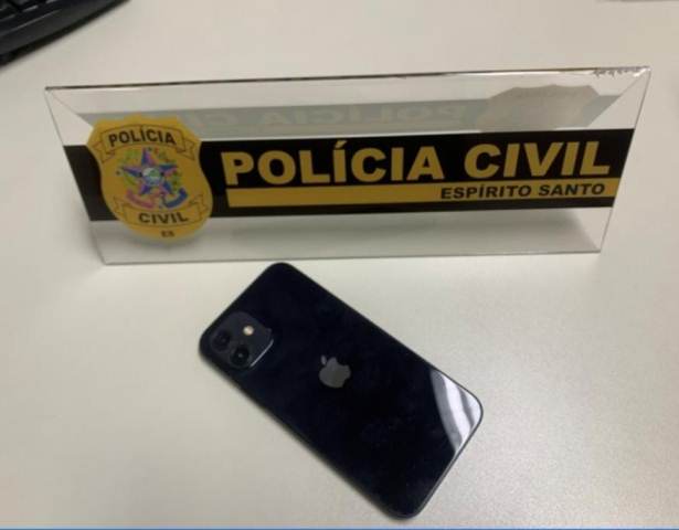 Distrito Policial de Vitória recupera celular roubado de adolescente na Enseada do Suá