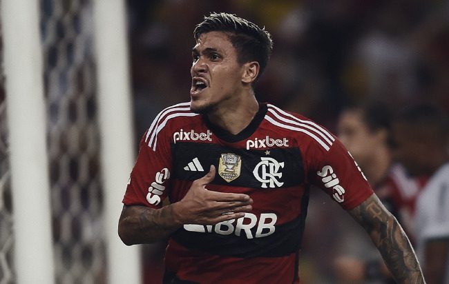 Após goleada e classificação, Pedro vê atuação do Flamengo com “a cara” de Sampaoli
