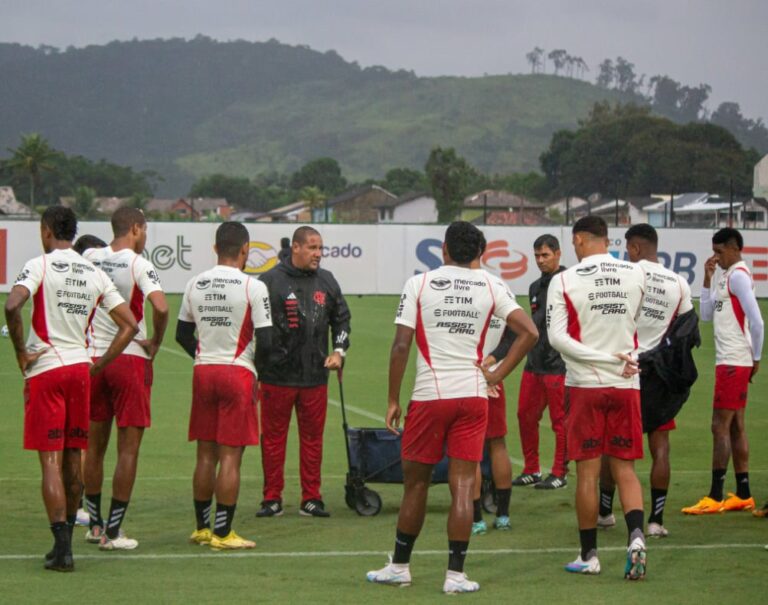 Flamengo x Coritiba: veja informações da estreia das equipes no Brasileirão