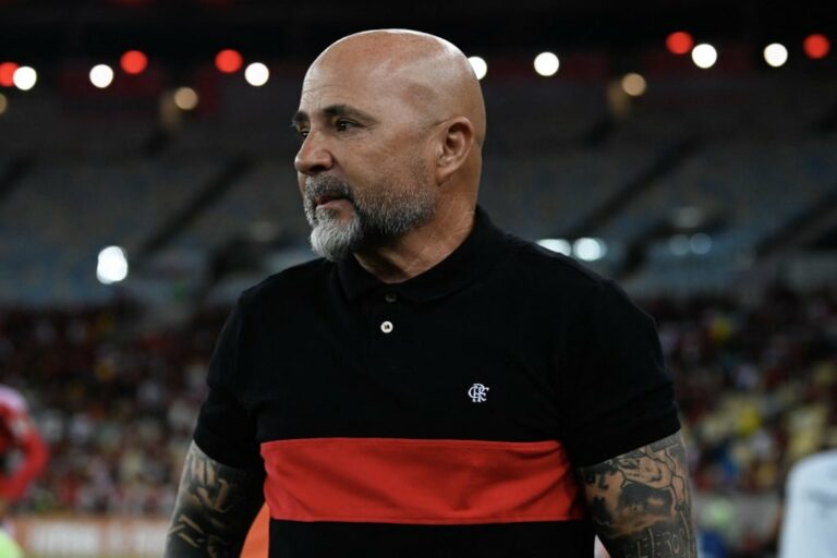 Pedro revela orientações de Sampaoli em estreia do treinador no Flamengo pela Libertadores