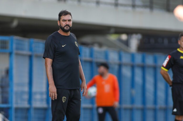 Corinthians cede empate ao Fluminense e cai para a terceira posição do Brasileiro sub-20