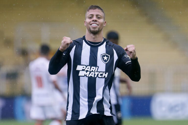 Lucas Fernandes valoriza Taça Rio e presença do Botafogo na Copa do Brasil